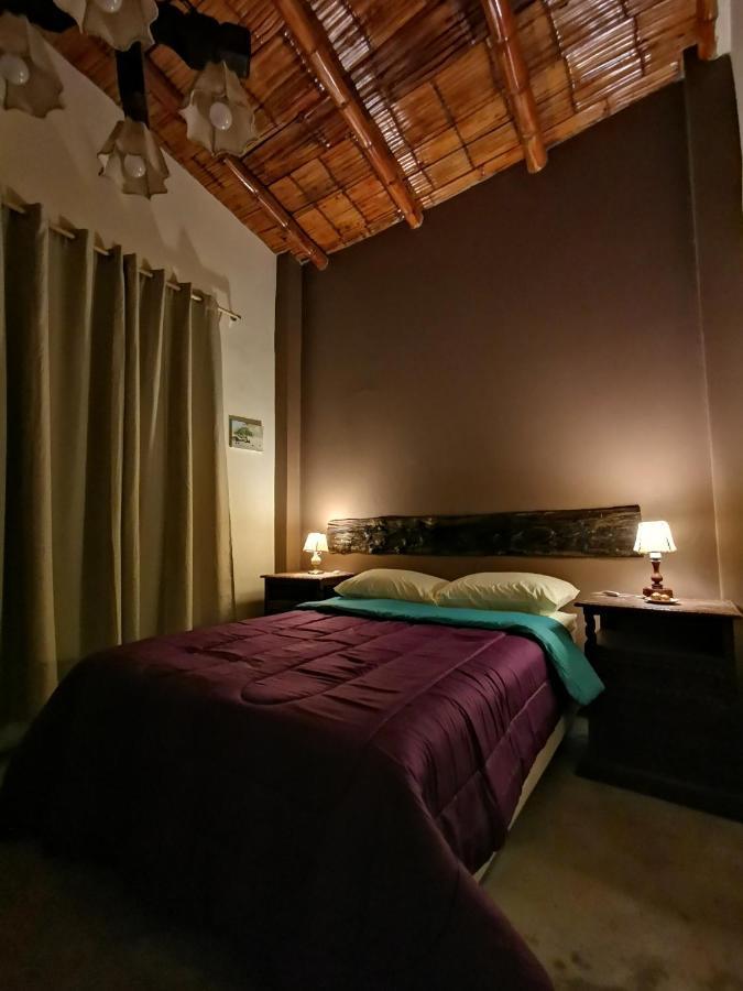 伊察 Luchy'S Country House旅舍 外观 照片